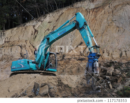 Scenery around Ushikubi Dam in winter. Repair work at the site of a landslide. Ushikubi, Onojo City, Fukuoka Prefecture. Scenery around Ushikubi Dam in winter. Repair work at the site of a landslide. Ushikubi, Onojo City, Fukuoka Prefecture. 117178353