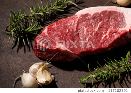 Iron plate BBQ thick cut meat Iron plate BBQ thick cut meat 117182591