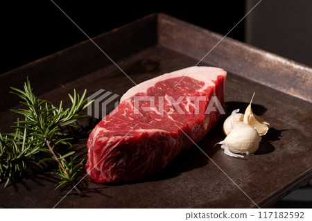鐵板燒燒烤厚片肉 鐵板燒燒烤厚片肉 117182592