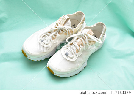 sneakers 117183329