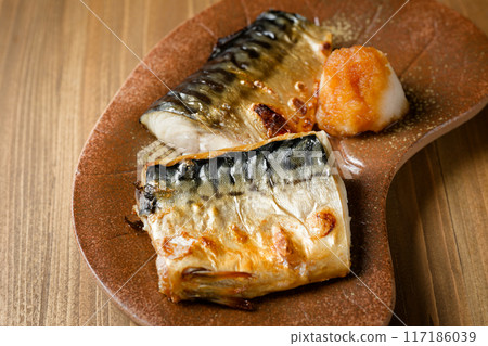 烤鹹鯖魚 117186039