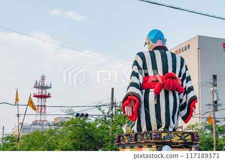脖子可伸縮的卡拉庫裡人偶 四日市祭的御湯堂（三重縣四日市市） 117189371