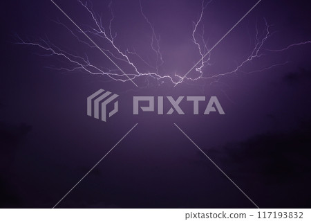 Lightning of the night 117193832