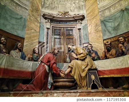 Church of San Sepolcro, Milan 117195308