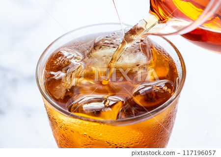 Cold Darjeeling tea in a glass Cold Darjeeling tea in a glass 117196057