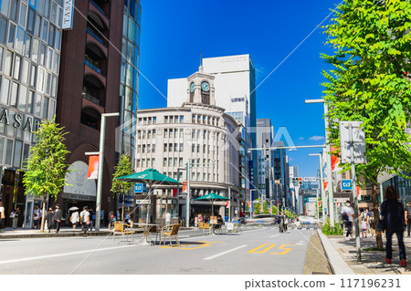 Holiday Ginza Pedestrian Paradise Holiday Ginza Pedestrian Paradise 117196231