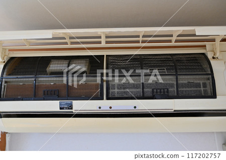 空調過濾網清洗（左、清洗後、右、清洗前） 117202757