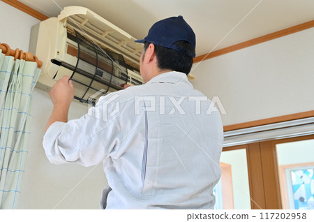 Air conditioner maintenance, installation, inspection, cleaning Air conditioner maintenance, installation, inspection, cleaning 117202958