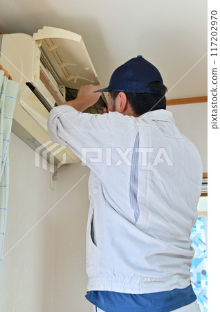 Air conditioner maintenance, installation, inspection, cleaning Air conditioner maintenance, installation, inspection, cleaning 117202970