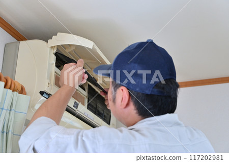 Air conditioner maintenance, installation, inspection, cleaning Air conditioner maintenance, installation, inspection, cleaning 117202981