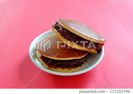 Hand made dorayaki Hand made dorayaki 117203740