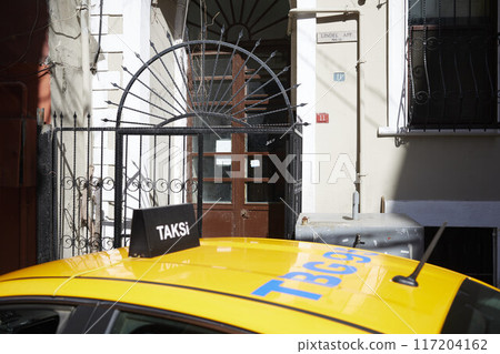 Daily life on the streets of Istanbul 117204162