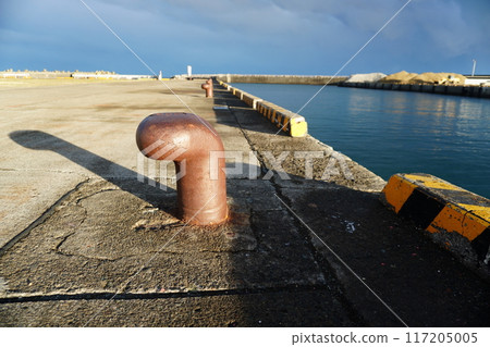 Port after the rain Boat stop Bollard Port after the rain Boat stop Bollard 117205005