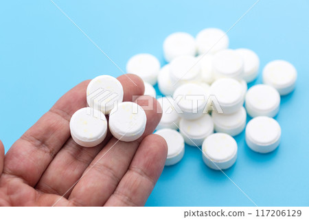 Salt and citric acid tablets to prevent heat stroke Salt and citric acid tablets to prevent heat stroke 117206129