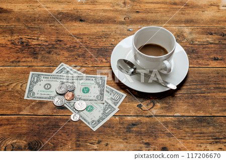 Image of paying at a restaurant Image of paying at a restaurant or cafe abroad Image of paying at a restaurant Image of paying at a restaurant or cafe abroad 117206670