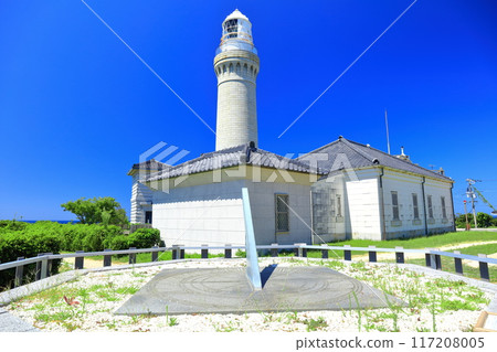 [Yamaguchi Prefecture] Clear skies at Tsunoshima Lighthouse Park 117208005