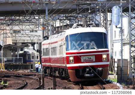 [Nankai] 30000 series "Kouya" (Kouya Line: Sakai-Higashi to Asakayama) 117208066