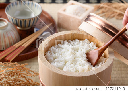 江戶大粒(木製大粒) 只要儲存,米飯就會變得有光澤、鬆軟、美味、新鮮。 江戶大粒(木製大粒) 只要儲存,米飯就會變得有光澤、鬆軟、美味、新鮮。 117211043