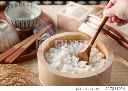 江戶大粒(木製大粒) 只要儲存,米飯就會變得有光澤、鬆軟、美味、新鮮。 江戶大粒(木製大粒) 只要儲存,米飯就會變得有光澤、鬆軟、美味、新鮮。 117211054