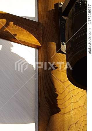 插圖 CG 圖像 寺院內支撐吊鐘（半鐘）的柱子 117216637