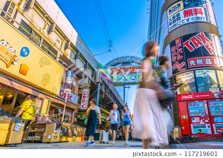 Tokyo cityscape in Japan Inbound tourism revival... Ameyoko bustling with foreign tourists = 5th Tokyo cityscape in Japan Inbound tourism revival... Ameyoko bustling with foreign tourists = 5th 117219601
