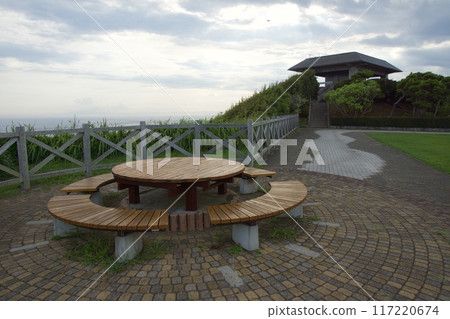 仲夏城島公園入境 仲夏城島公園入境 117220674