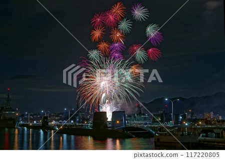 Kure Maritime Fireworks Festival: Japan Maritime Self-Defense Force vessels and fireworks Kure Maritime Fireworks Festival: Japan Maritime Self-Defense Force vessels and fireworks 117220805