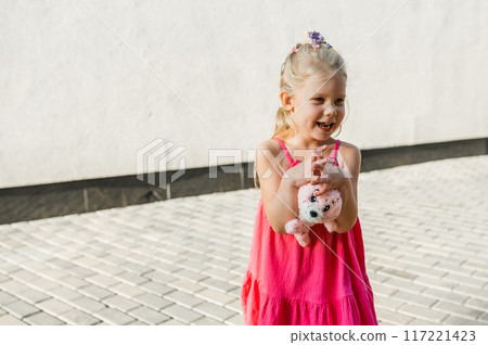 Child head with cochlear implant hearing aid. Hearing aid and medicine innovating technology and diversity Inclusion and people with disability concept. Copy space 117221423