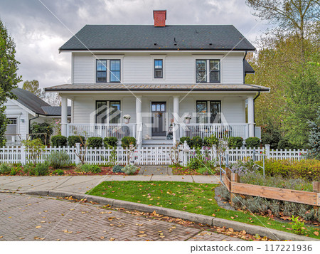 A perfect neighbourhood. Luxury family house in old colonial style A perfect neighbourhood. Luxury family house in old colonial style 117221936