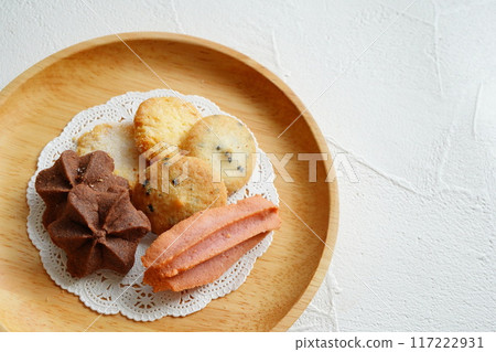 木盤上的美味餅乾 木盤上的美味餅乾 117222931