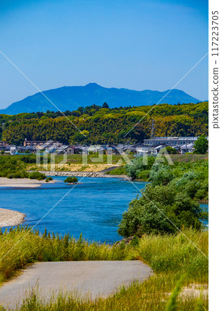 【京都風景】緩緩流動的宇治川(觀月橋至宇治橋) 【京都風景】緩緩流動的宇治川(觀月橋至宇治橋) 117223705