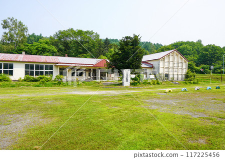 托馬町綠裡小學(停課) 托馬町綠裡小學(停課) 117225456