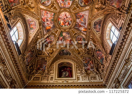 Basilica di Santa Maria in Trastevere, Rome, Italy Basilica di Santa Maria in Trastevere, Rome, Italy 117225872