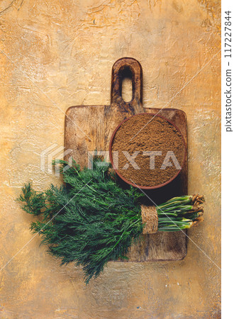 dried dill, in a ceramic bowl, a bunch of fresh dill, seasoning, top view, no people, 117227844