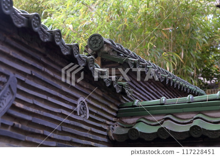 Roof tiles Tsuji wall Roof tiles Tsuji wall 117228451