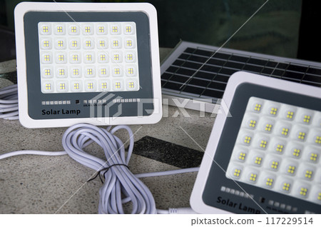 Solar cell light bulbs, clean energy are becoming increasingly popular. Solar cell light bulbs, clean energy are becoming increasingly popular. 117229514