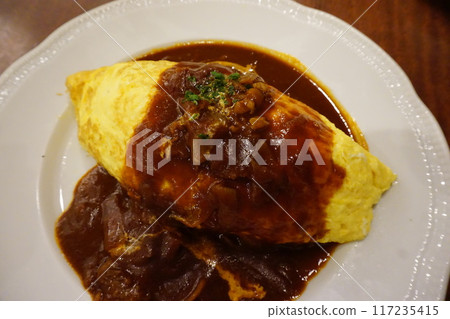 Demi-glace sauce omelet rice 117235415