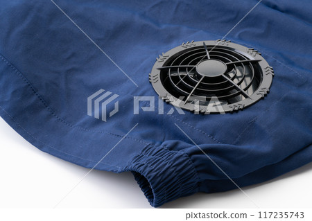 冷氣衣服風扇特寫 117235743