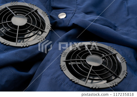 冷氣衣服風扇特寫 117235818