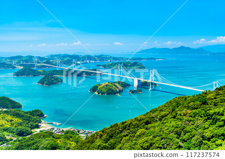 愛媛島波街道～從龜老山展望公園看到的來島海峽大橋～ 117237574
