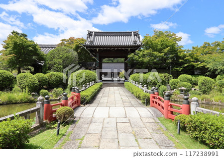 Myomanji Temple, head temple of the Kenpon Hokke Sect, Kyoto City, Sakyo Ward, Iwakura Hataeda-cho 117238991