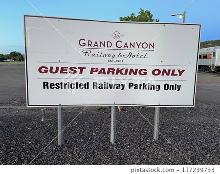 大峽谷鐵路威廉斯站附近的資訊牌 117239733