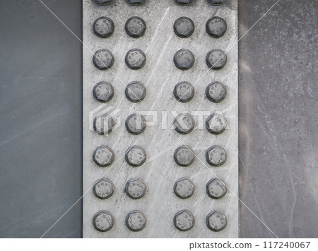 Steel frame joined with F8T hot-dip galvanized high-strength bolts 117240067