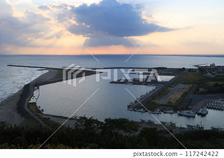 Evening view of Iioka fishing port 01 117242422