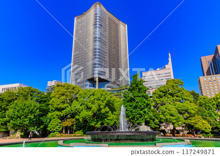 Tokyo Midtown Hibiya seen from Hibiya Park in Yurakucho, Chiyoda Ward, Tokyo Tokyo Midtown Hibiya seen from Hibiya Park in Yurakucho, Chiyoda Ward, Tokyo 117249871