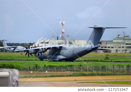 The Airbus A400M "Atlas" descended on the capital's air defense base, "Hyakuri Air Base" 117251047