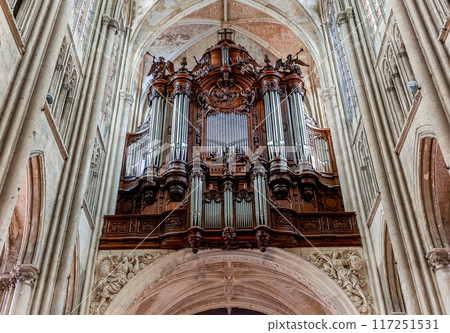 Basilica of Saint-Quentin, picardy, France Basilica of Saint-Quentin, picardy, France 117251531