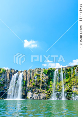 Harajiri Falls in summer, Bungo-Ono City, Oita Prefecture Harajiri Falls in summer, Bungo-Ono City, Oita Prefecture 117251635