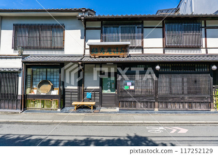 Ryokujuan Shimizu Konpeito Confectionery Main Store, Yoshida Izumidono-cho, Sakyo-ku, Kyoto City Ryokujuan Shimizu Konpeito Confectionery Main Store, Yoshida Izumidono-cho, Sakyo-ku, Kyoto City 117252129