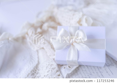 Gift image 117253246